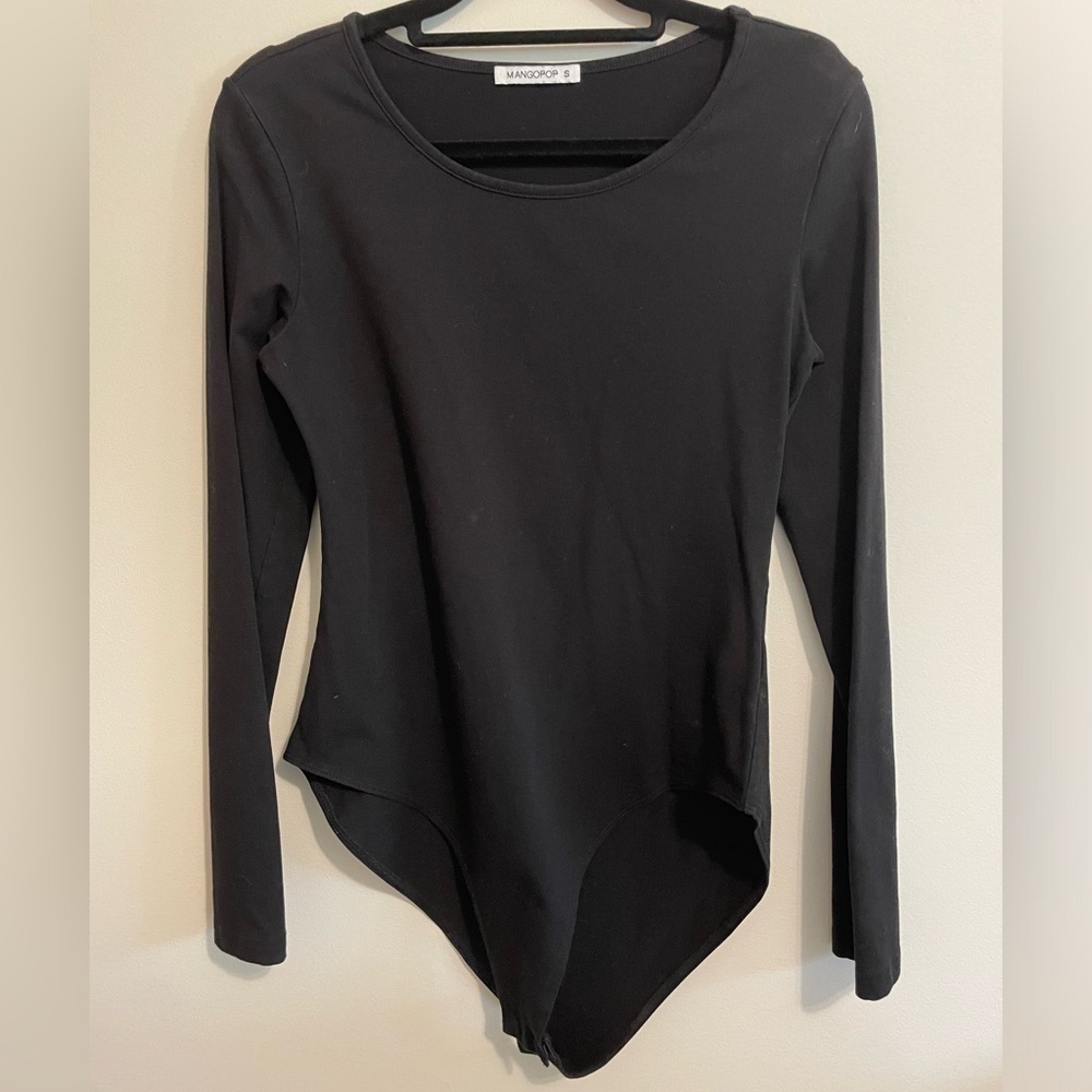 MANGOPOP- black long sleeve bodysuit
